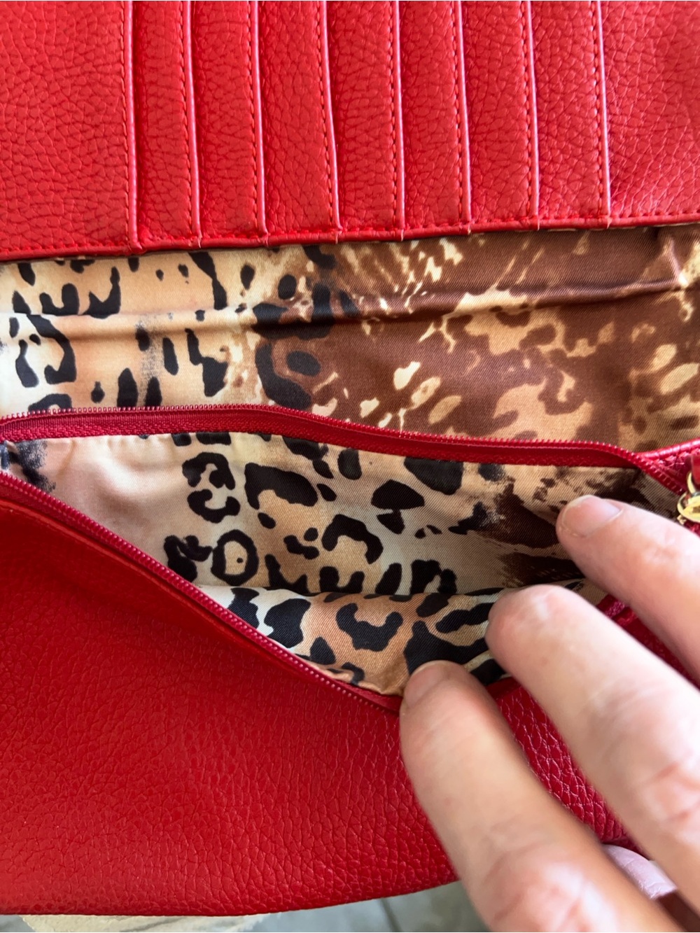 VTG Sharif Multicolor New York Collage Crossbody Bag with Red Trim - Picture 4 of 9